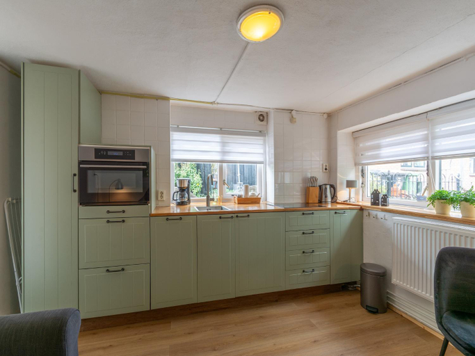 Others 2, Holiday Home in Callantsoog near Beach, Zijpe