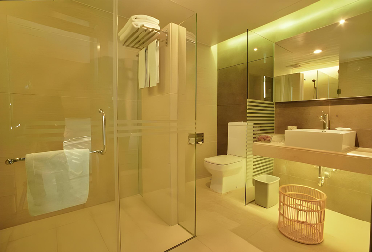 Bathroom 3, Wings Hotel, Guangzhou