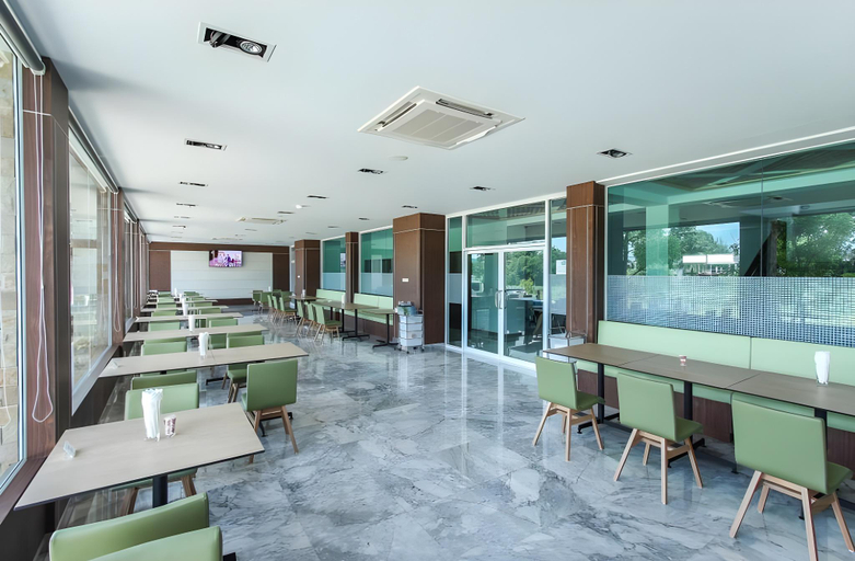Food & Drinks 5, Phet Phangan, Muang Surat Thani