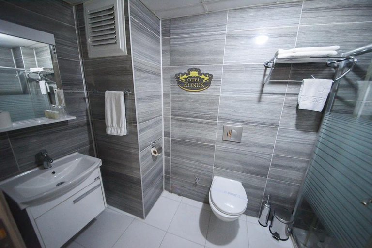 Bathroom 5, Konuk Otel, Merkez