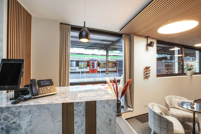 Others 5, Binario 934 Smart Hotel, Locarno