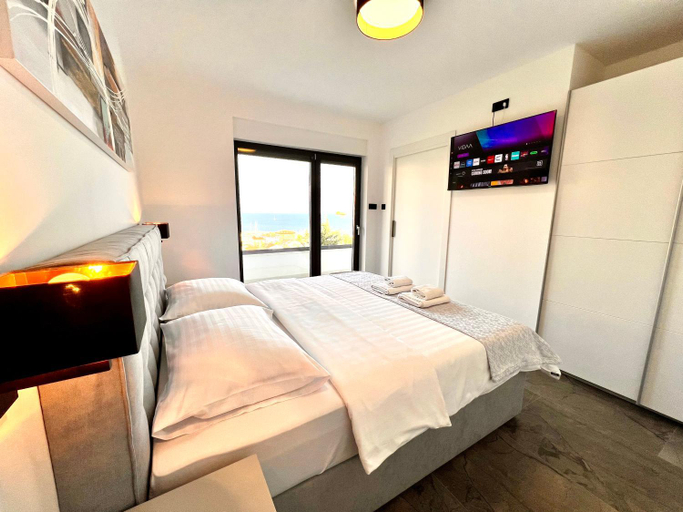 5, Sea & Beach Apartment Villa Escada 2min from beach Opatija area ,private parking, Opatija/Veprinac