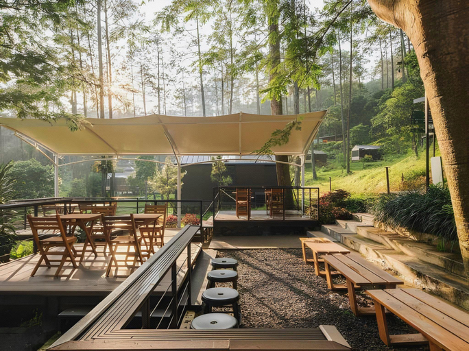 Food & Drinks 5, Bobocabin Pacet, Mojokerto, Mojokerto