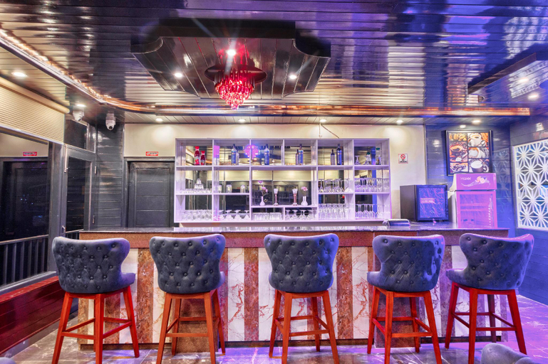 Food & Drinks 5, Vine Hills Resort & Spa Manali by the Beatle, Kullu