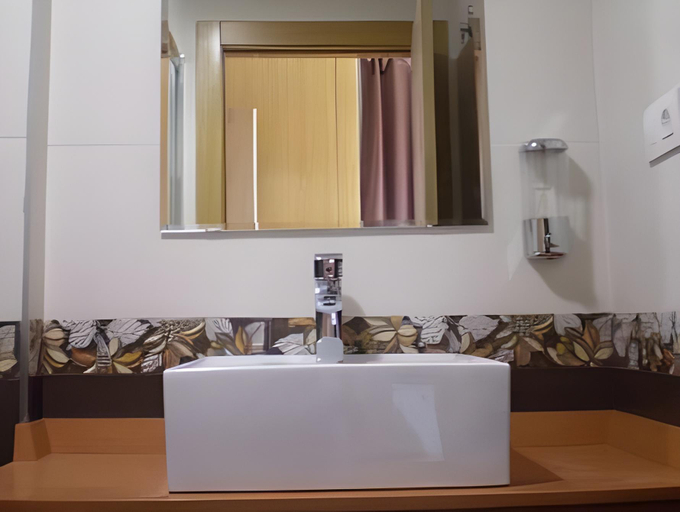 Bathroom 5, El Ribero de Langre, Cantabria