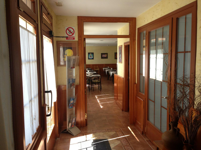 Others 5, Hostal San Martin, Madrid