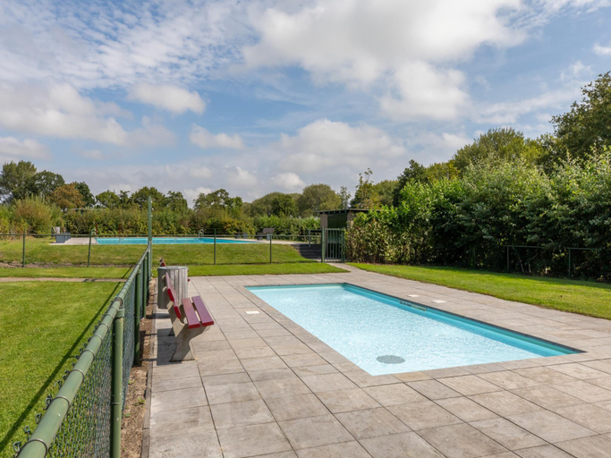 Sport & Beauty 2, Holiday Home near Beach with Pool Access, Schouwen-Duiveland