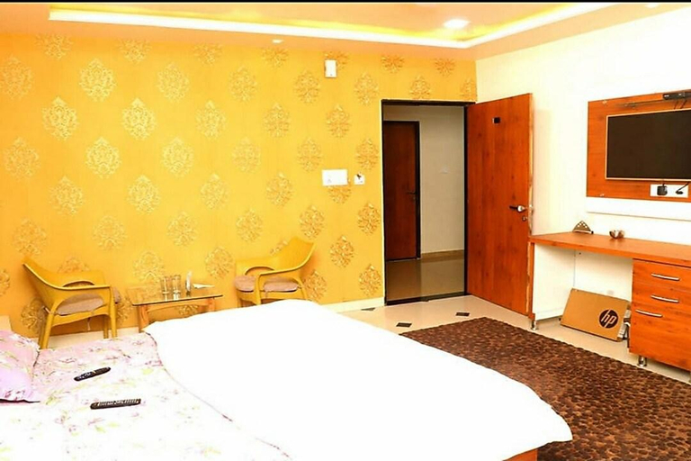 Bedroom, RANGOLI RESORT & FAMILY GARDEN, Ujjain