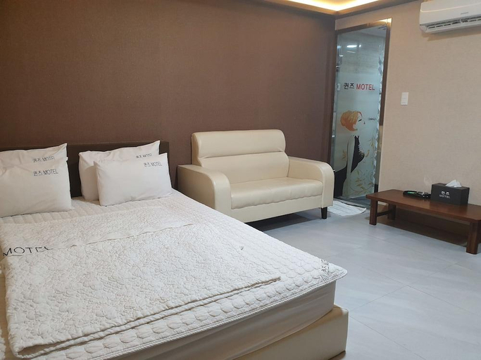 Bedroom 4, Jinju Queens, Jinju