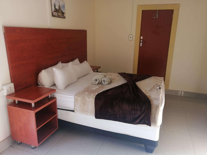 Bedroom 2, Orient Guest House, Frances Baard
