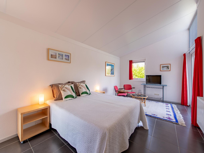 Bedroom 2, House near Veerse Meer and North Sea Beach, Noord-Beveland