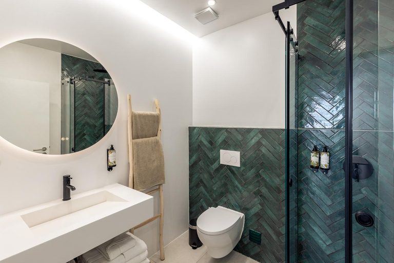 Bathroom, Estúdios Loreto, Olhão