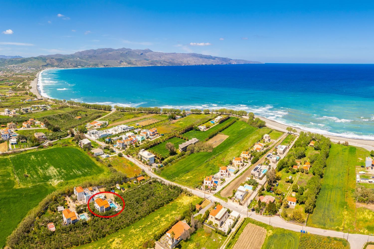 Others 4, Villa Tzina, Crete