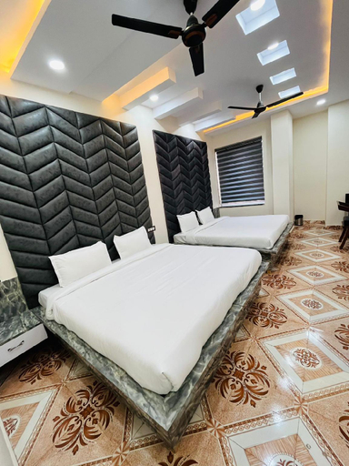 Bedroom, hotel Rajhans, Panchkula