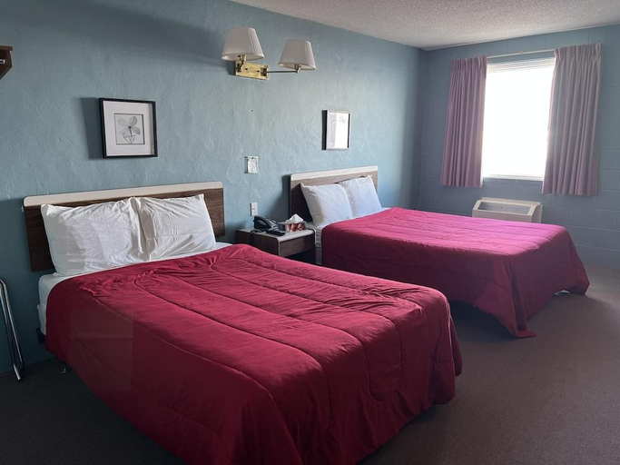 Bedroom 2, Earlton Motel, Timiskaming
