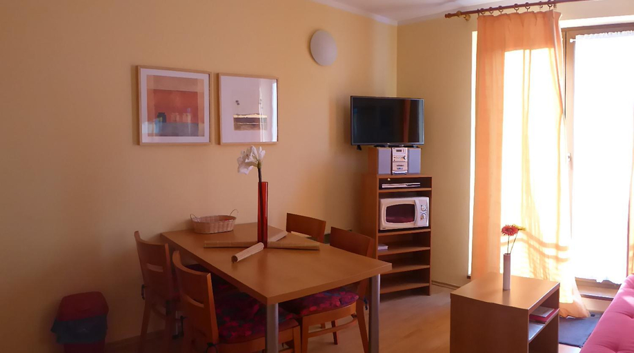 Others 4, Apartman Oscadnica, Cadca