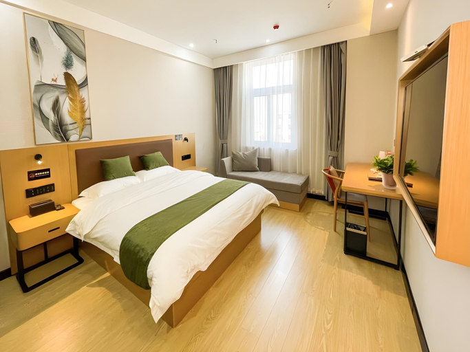 Bedroom 2, GreenTree Inn Express Guannan County Xinwan Bei Road, Lianyungang