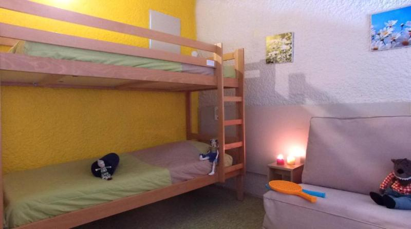 Bedroom 2, VVF Villages Montagnac, Hérault