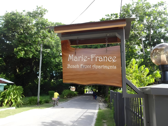 Others 4, Marie France Beach Apartments
