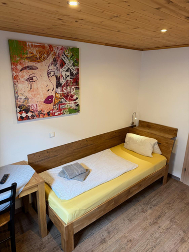 Bedroom 3, Gastehaus Posch, Zell am See