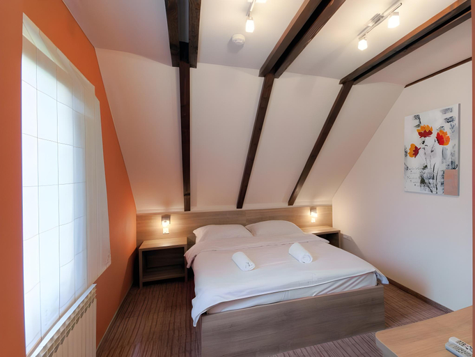Bedroom 3, Plitvice Holiday Resort, Rakovica