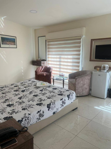Bedroom 2, Larnaka Hotel, Wadi Essier
