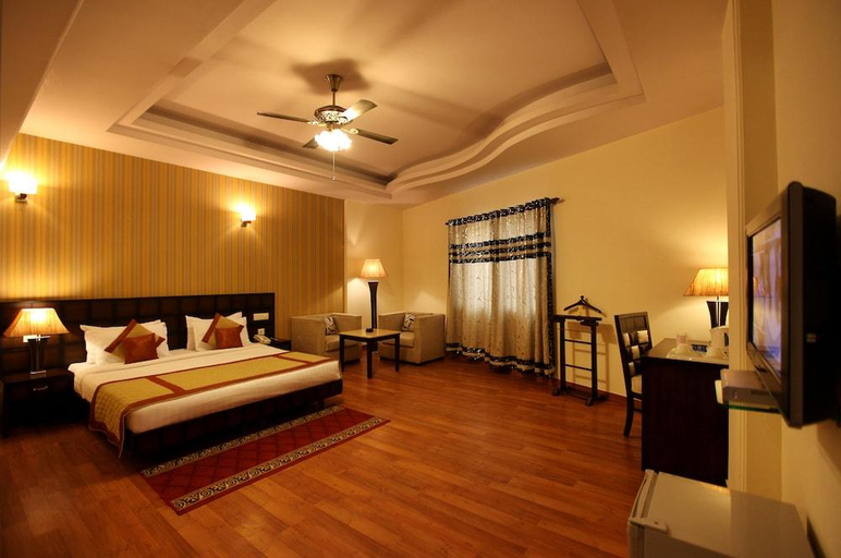 Bedroom 3, Hotel Waves, Delhi Airport, Delhi
