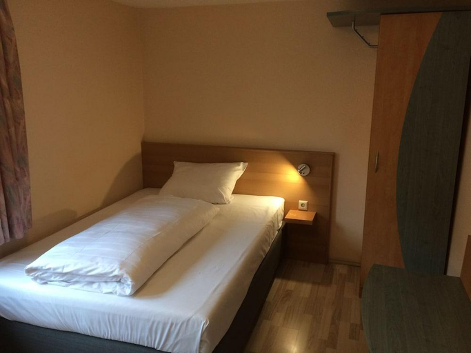 Bedroom 3, Adesso Schweizer Hof, Göttingen