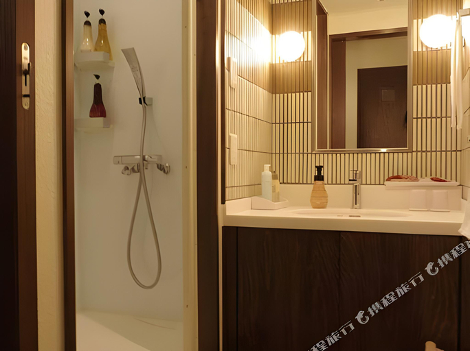 Bathroom, Kamikochi Alpen Hotel, Matsumoto