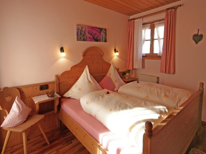 Bedroom 2, Ferienwohnung in Ruhpolding, Traunstein