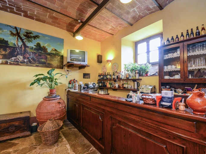 Food & Drinks, Holiday Home in Monte Santa Maria with Pool, Perugia