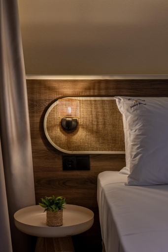 Bedroom, The 8 Keys, East Macedonia and Thrace