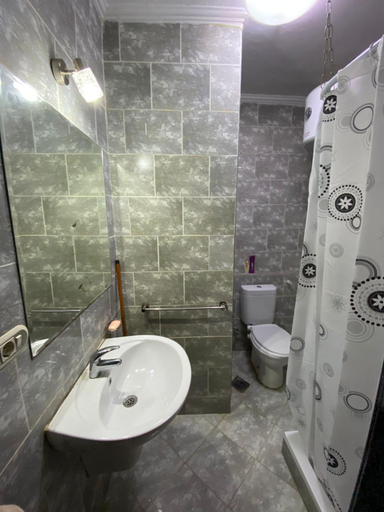 Bathroom 5, جولف بورتو مارينا, El Alamein