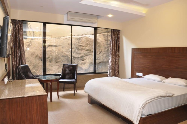 Bedroom 3, Hotel Royale Palace, Sirohi