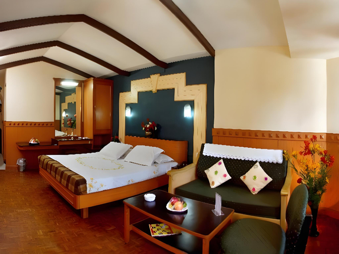 Bedroom 2, Hotel Hilltop Towers, Dindigul