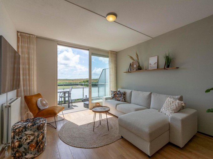 Others 4, Apartment in Groote Keeten near the Beach, Zijpe