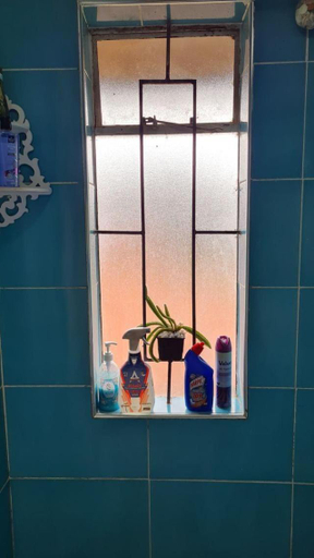 Bathroom, Topside cottage, Langata