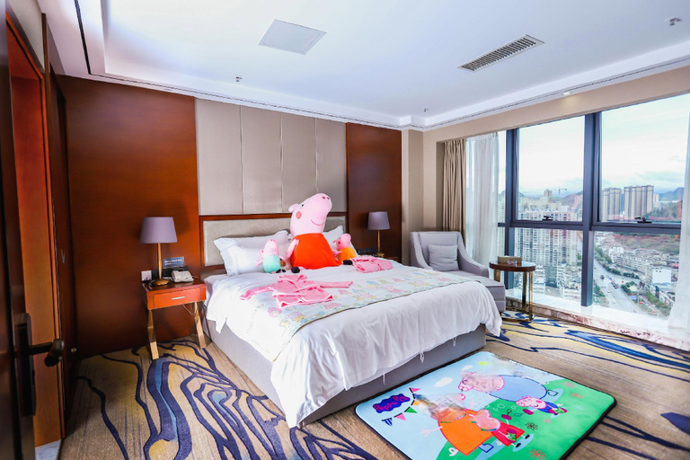 Bedroom 2, Xiangping Hotel, Anshun