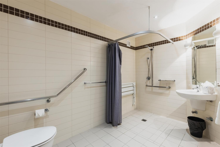 Bathroom 5, Nightelier Mermaid Waters, Gold Coast