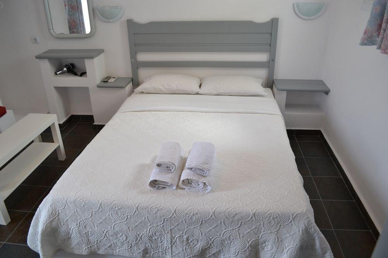 Sport & Beauty, Skyros Panorama Studios, Central Greece
