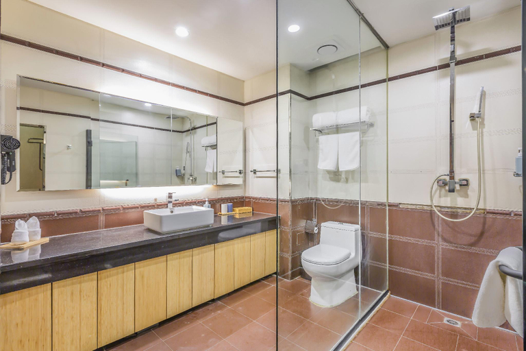 Bathroom 3, Starway Hotel Baoding Wanbo Plaza, Baoding