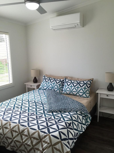 Bedroom 2, Brighton Beachfront Holiday Park, Adelaide