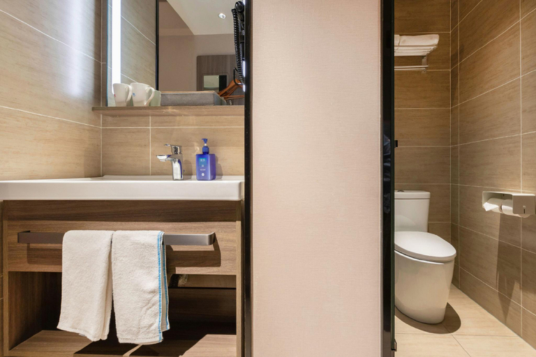 Bathroom 4, Hanting Hotel Chongqing Jiazhou Huahui Metro Station, Chongqing