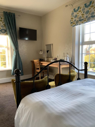 Bedroom 2, Red lion Inn Partney, Lincolnshire
