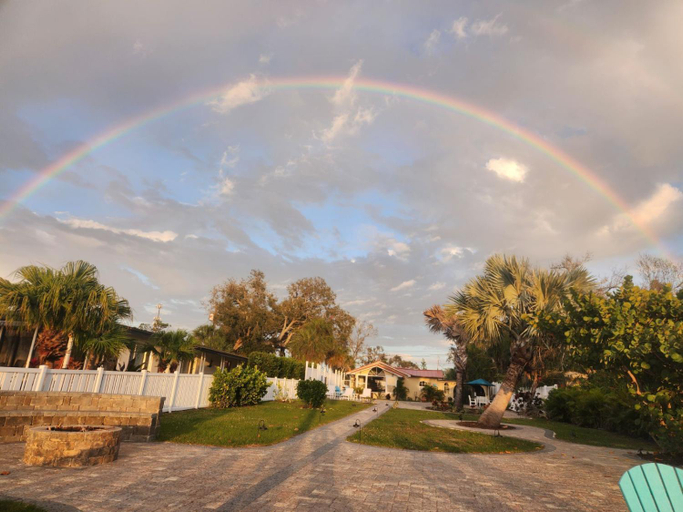 Others 3, Paradise Cove on Lemon Bay, Sarasota
