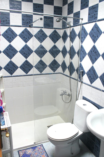 Bathroom 3, PlayMar bung 167, Las Palmas