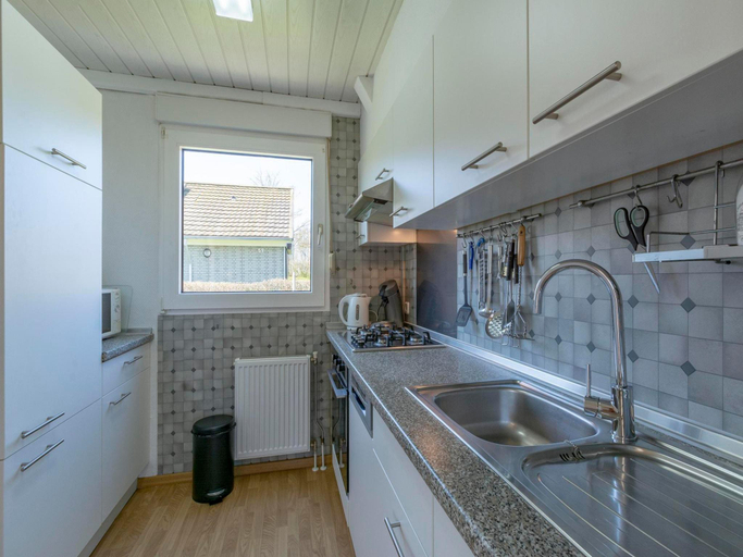 Others 5, Bungalow in Julianadorp near Sandy Beach, Den Helder