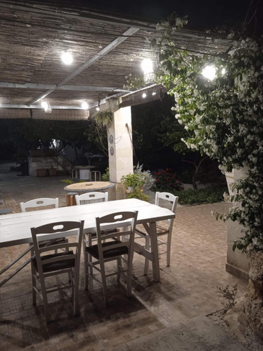 Food & Drinks 4, B&B Le Carrube, Taranto