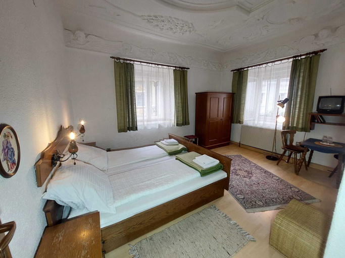 Bedroom 4, Gasthof zur Post, Leoben