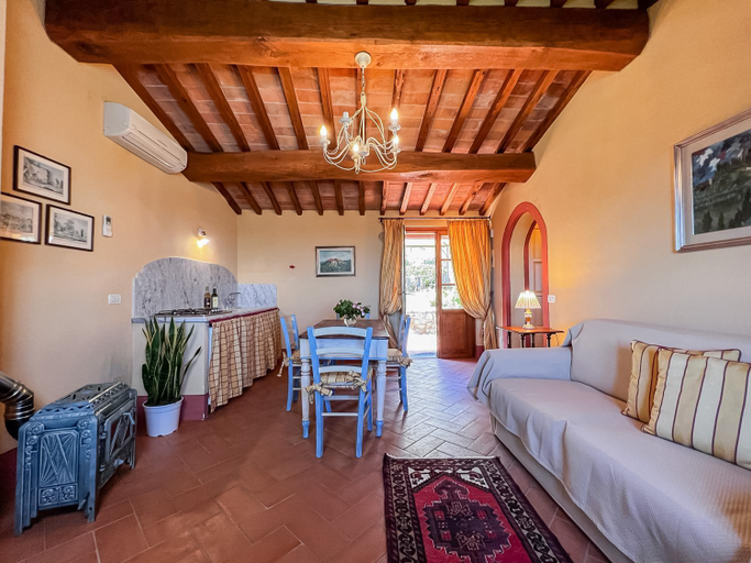 Bedroom 3, Estate in Monte Serra with Panoramic Views, Pisa